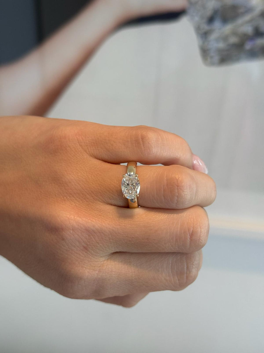 Amalfi East-West Oval Diamond Ring