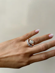 Roma Curved Rounded Ring