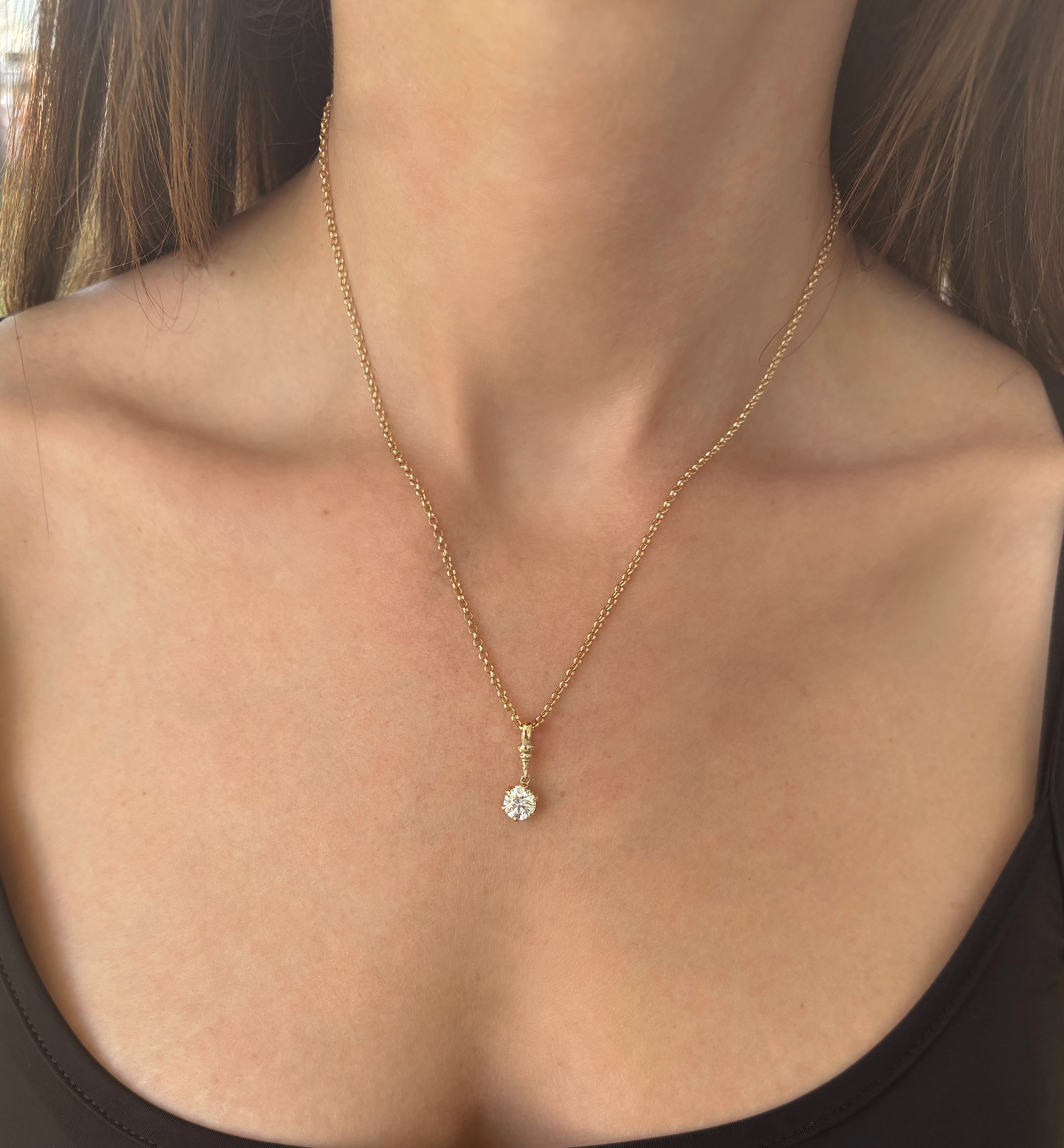 Oslo Round Diamond Pendant Necklace